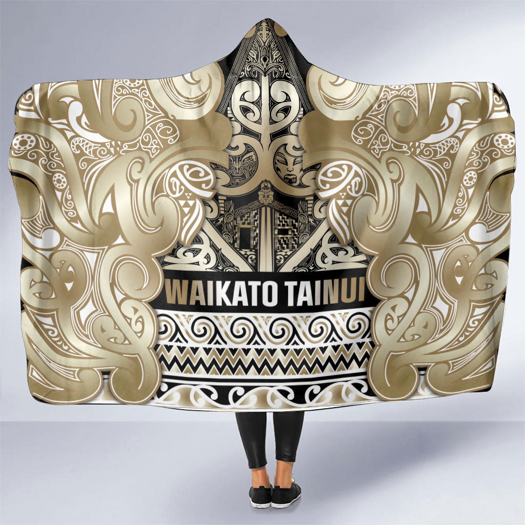 Aotearoa Iwi Waikato Tainui Hooded Blanket Maori Wharenui House Tribal Pattern