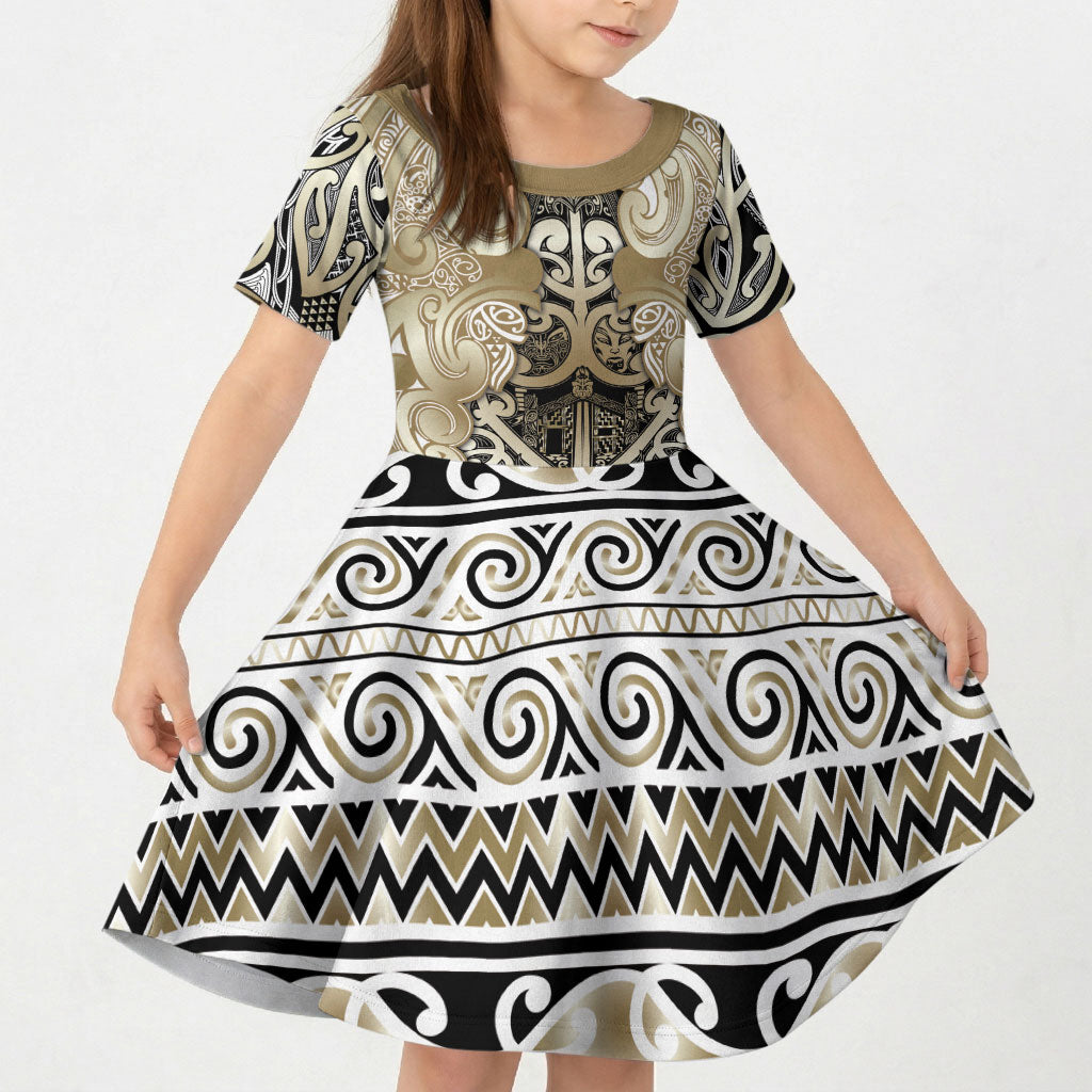 Aotearoa Iwi Waikato Tainui Kid Short Sleeve Dress Maori Wharenui House Tribal Pattern LT9 KID Light Gold - Polynesian Pride