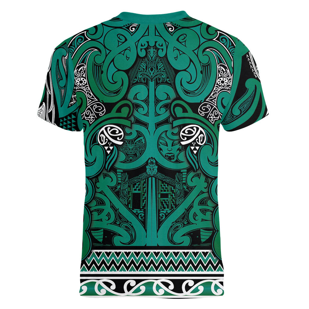 Aotearoa Iwi Ngai Tahu Women V-Neck T-Shirt Maori Wharenui House Tribal Pattern