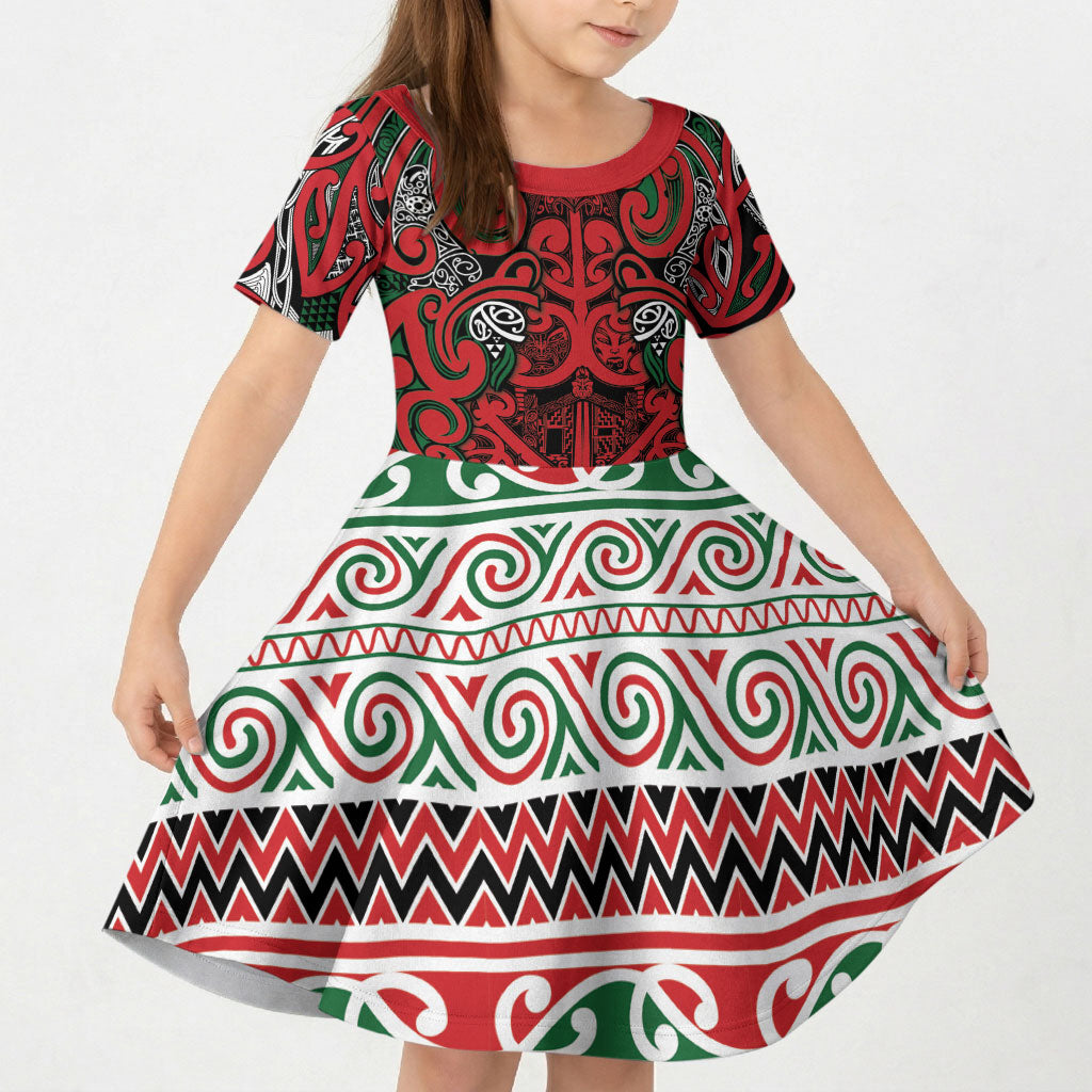 Aotearoa Iwi Tuhoe Kid Short Sleeve Dress Maori Wharenui House Tribal Pattern LT9 KID Green Red - Polynesian Pride
