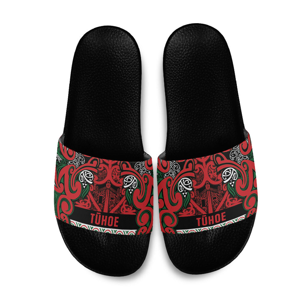 Aotearoa Iwi Tuhoe Slide Sandals Maori Wharenui House Tribal Pattern LT9 Green Red - Polynesian Pride