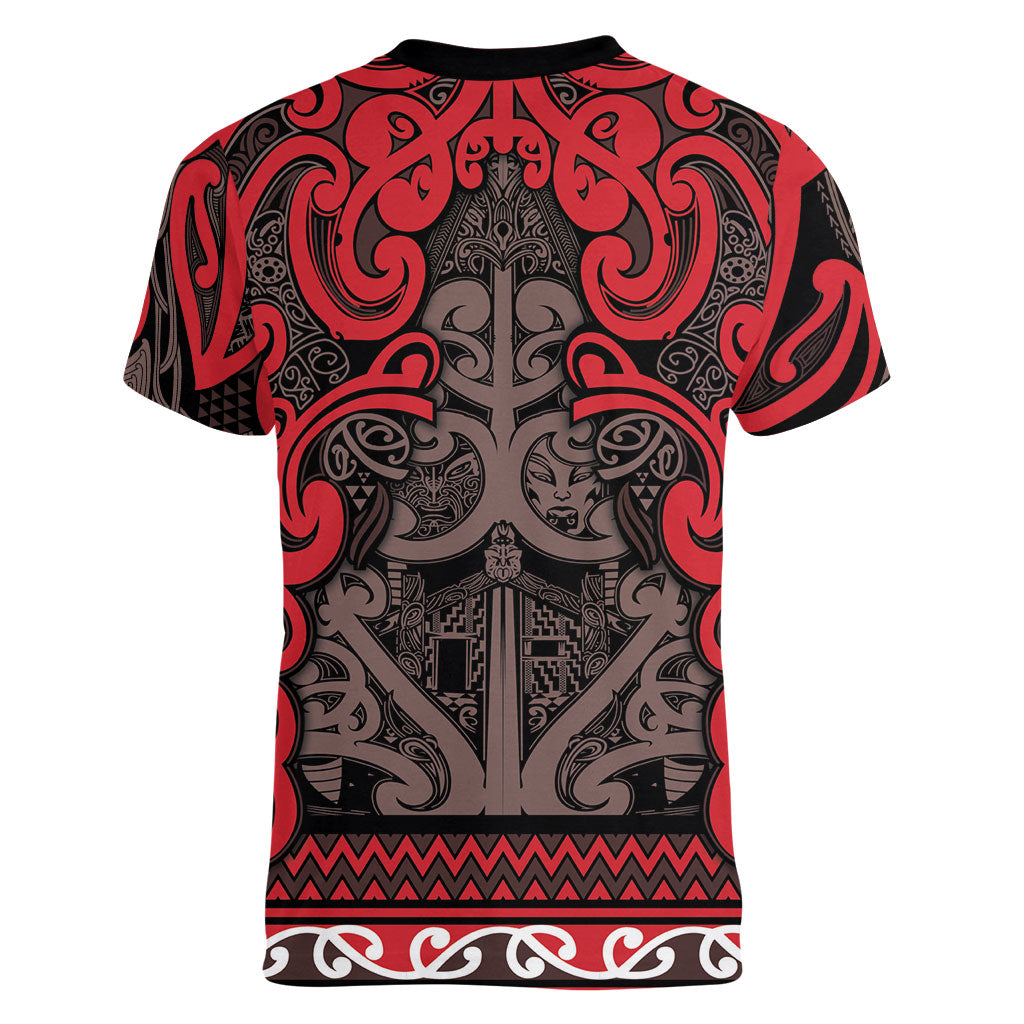 Aotearoa Iwi Ngati Awa Women V-Neck T-Shirt Maori Wharenui House Tribal Pattern