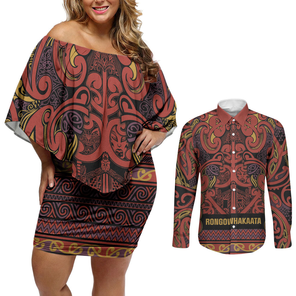 Aotearoa Iwi Rongowhakaata Couples Matching Off Shoulder Short Dress and Long Sleeve Button Shirt Maori Wharenui House Tribal Pattern LT9 Brick Red - Polynesian Pride