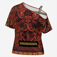 Aotearoa Iwi Rongowhakaata Cross Shoulder Shirt Maori Wharenui House Tribal Pattern LT9 Female Brick Red - Polynesian Pride