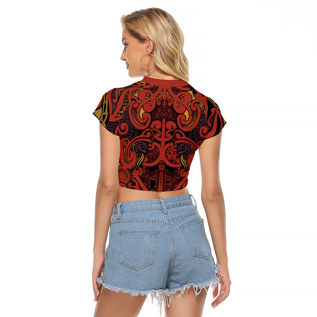 Aotearoa Iwi Rongowhakaata Raglan Cropped T Shirt Maori Wharenui House Tribal Pattern