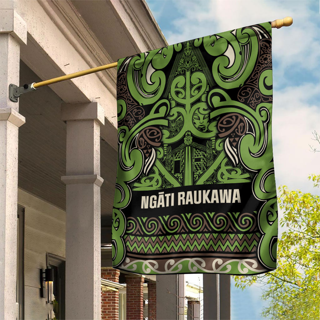 Aotearoa Iwi Ngati Raukawa Garden Flag Maori Wharenui House Tribal Pattern LT9 House Flag Olive green - Polynesian Pride