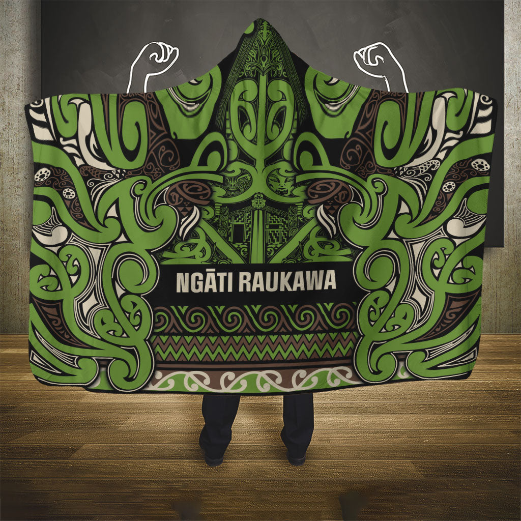 Aotearoa Iwi Ngati Raukawa Hooded Blanket Maori Wharenui House Tribal Pattern LT9 - Polynesian Pride
