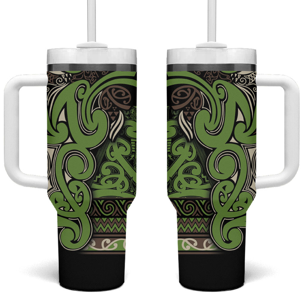 Aotearoa Iwi Ngati Raukawa Tumbler With Handle Maori Wharenui House Tribal Pattern LT9 One Size: 40 oz Olive green - Polynesian Pride