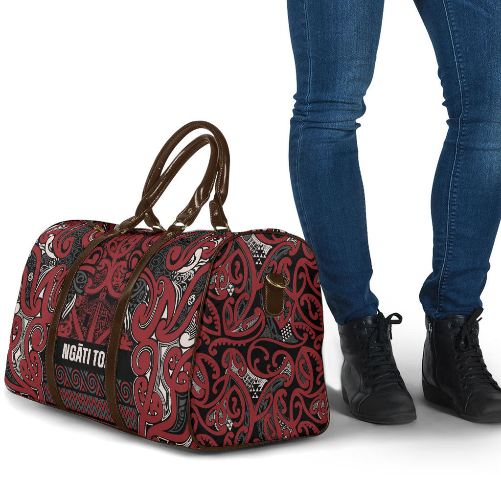 Aotearoa Iwi Ngati Toa Travel Bag Maori Wharenui House Tribal Pattern LT9 - Polynesian Pride