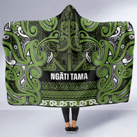 Aotearoa Iwi Ngāti Tama ki Taranaki Trust Hooded Blanket Maori Wharenui House Tribal Pattern LT9 One Size Lime - Polynesian Pride