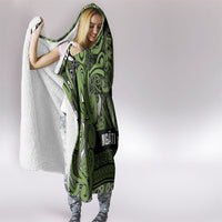 Aotearoa Iwi Ngāti Tama ki Taranaki Trust Hooded Blanket Maori Wharenui House Tribal Pattern LT9 - Polynesian Pride