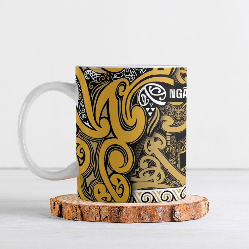 Aotearoa Iwi Ngāti Tama ki Te Waipounamu Trust Ceramic Mug Maori Wharenui House Tribal Pattern LT9 Gold - Polynesian Pride