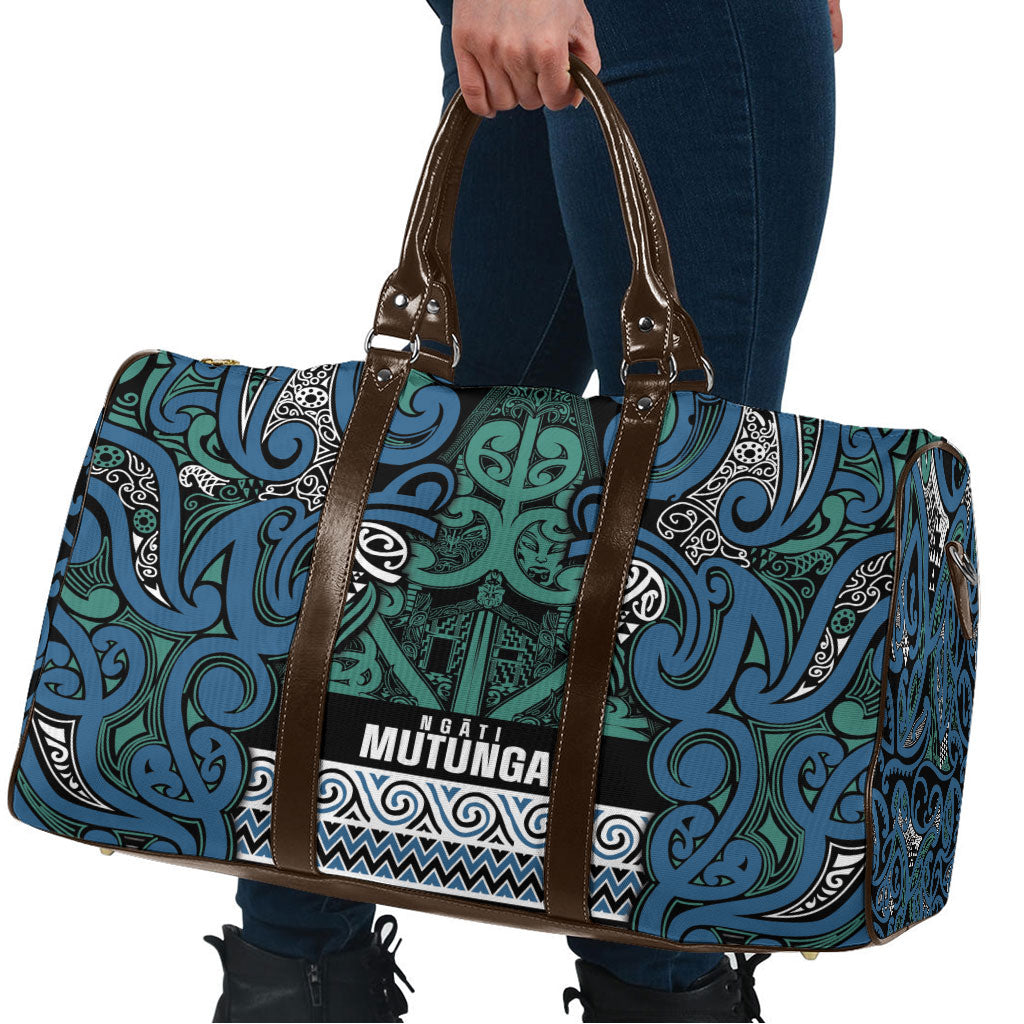 Aotearoa Iwi Ngati Mutunga Travel Bag Maori Wharenui House Tribal Pattern
