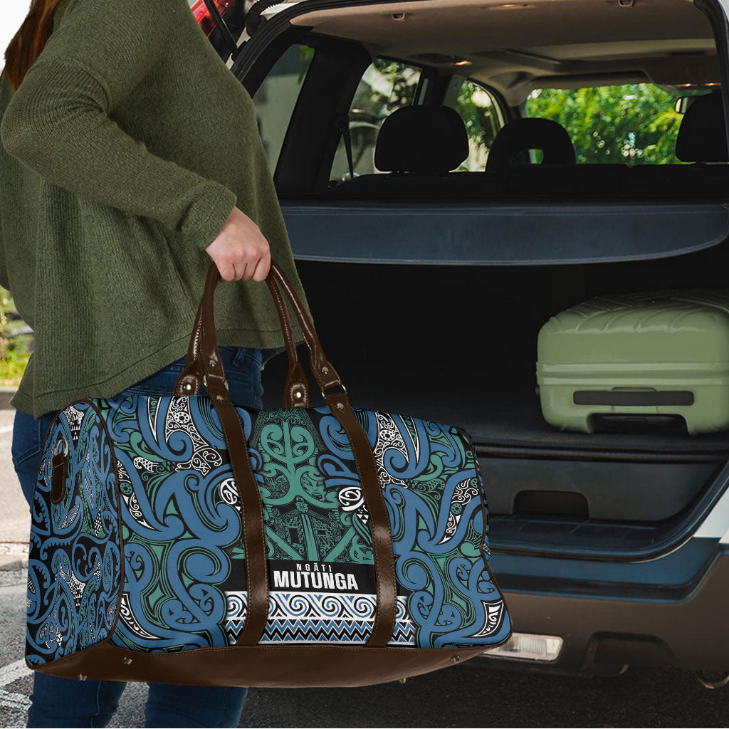 Aotearoa Iwi Ngati Mutunga Travel Bag Maori Wharenui House Tribal Pattern