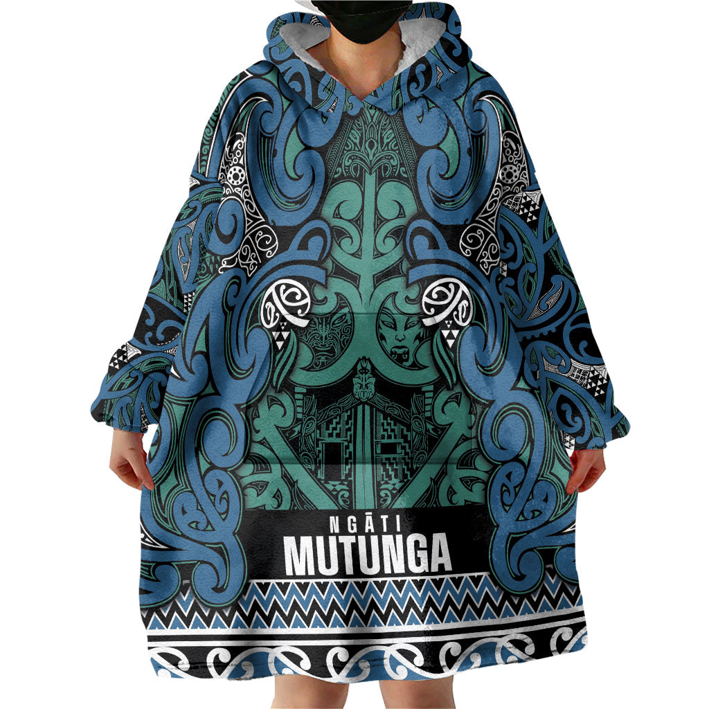 Aotearoa Iwi Ngati Mutunga Wearable Blanket Hoodie Maori Wharenui House Tribal Pattern