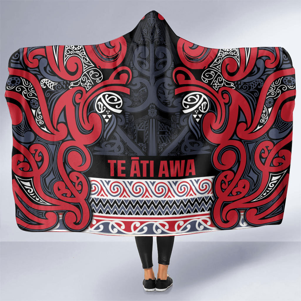 Aotearoa Iwi Te ati Awa Hooded Blanket Maori Wharenui House Tribal Pattern