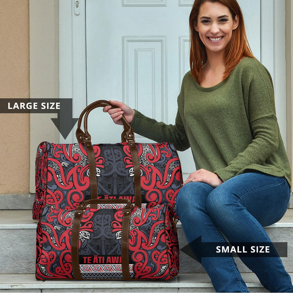 Aotearoa Iwi Te ati Awa Travel Bag Maori Wharenui House Tribal Pattern
