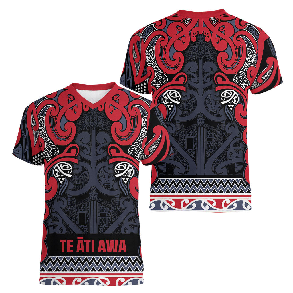 Aotearoa Iwi Te ati Awa Women V-Neck T-Shirt Maori Wharenui House Tribal Pattern