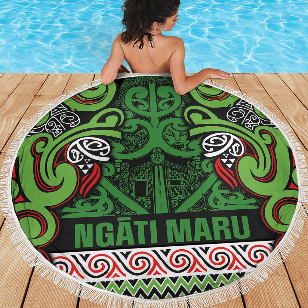 Aotearoa Iwi Ngati Maru Hauraki Beach Blanket Maori Wharenui House Tribal Pattern