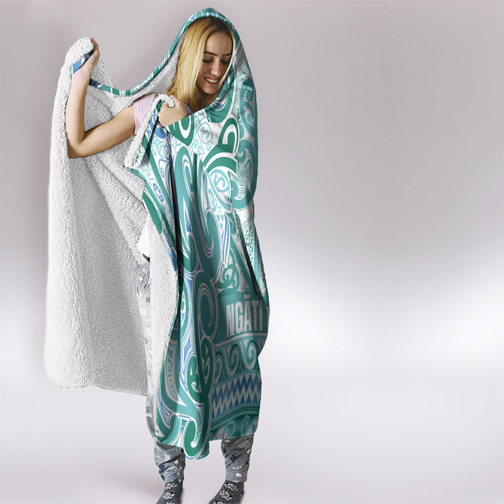 Aotearoa Iwi Ngati Paoa Hooded Blanket Maori Wharenui House Tribal Pattern