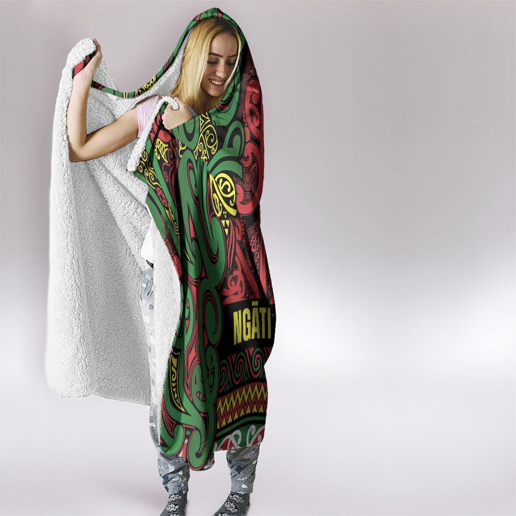Aotearoa Iwi Ngati Hine Hooded Blanket Maori Wharenui House Tribal Pattern