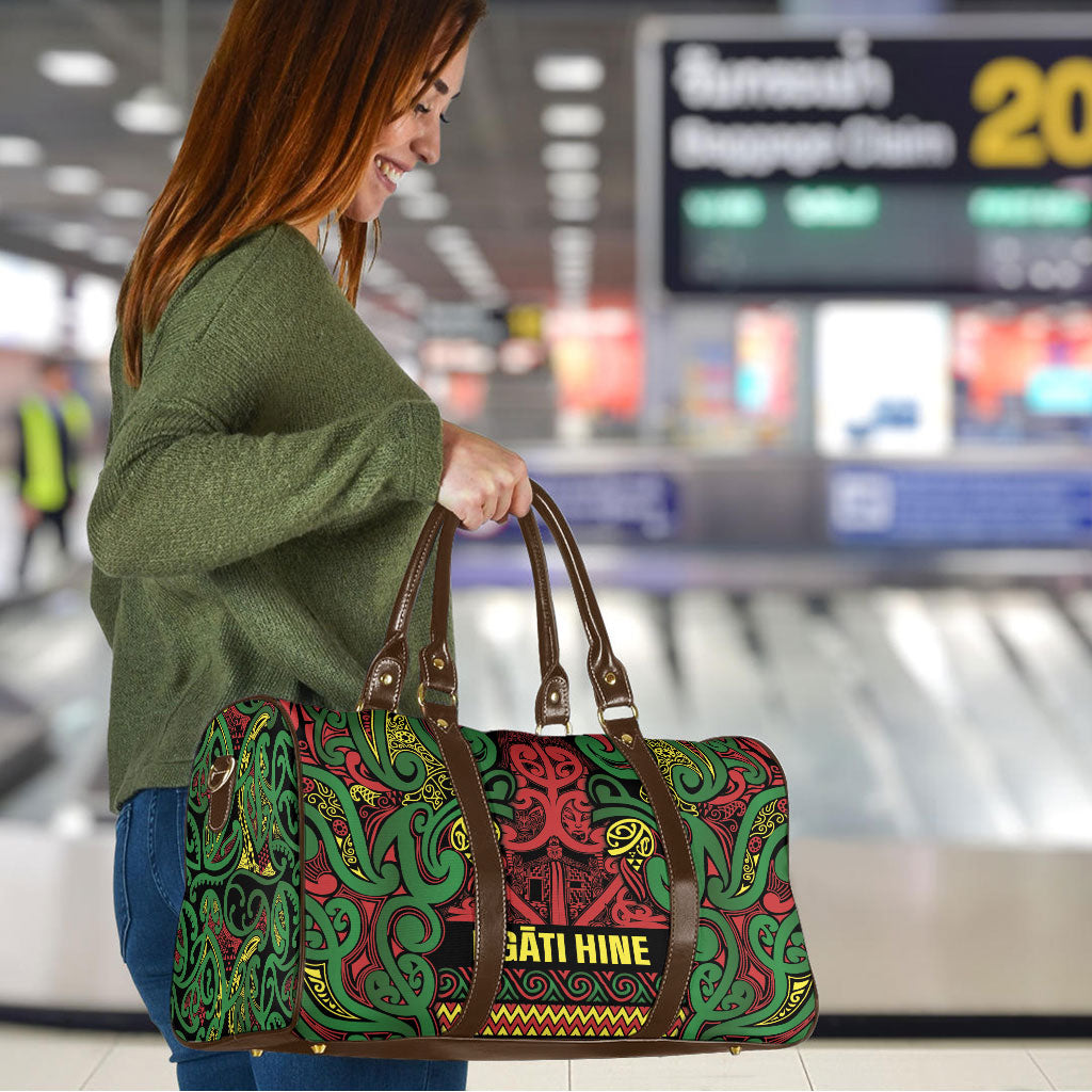 Aotearoa Iwi Ngati Hine Travel Bag Maori Wharenui House Tribal Pattern