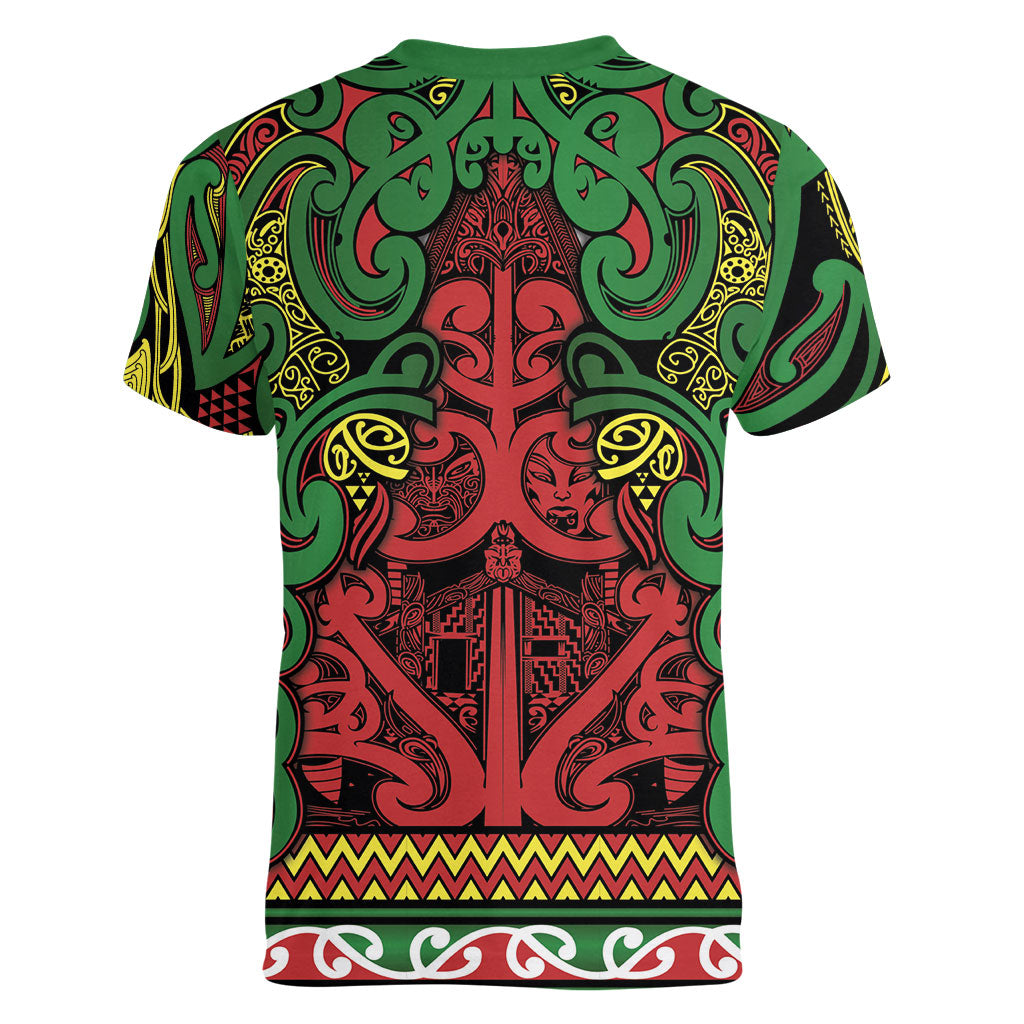 Aotearoa Iwi Ngati Hine Women V-Neck T-Shirt Maori Wharenui House Tribal Pattern
