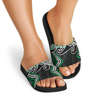 Green Aotearoa Tukutuku Manawa Tapu Slide Sandals Ta Moko Toi Maori - Polynesian Pride