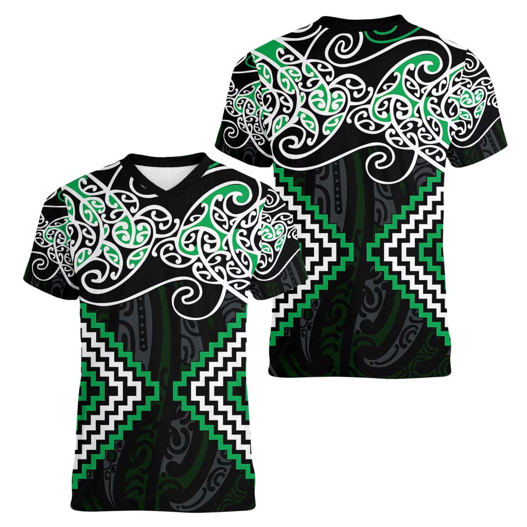 Green Aotearoa Tukutuku Manawa Tapu Women V-Neck T-Shirt Ta Moko Toi Maori