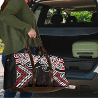 Red Aotearoa Tukutuku Manawa Tapu Travel Bag Ta Moko Toi Maori - Polynesian Pride