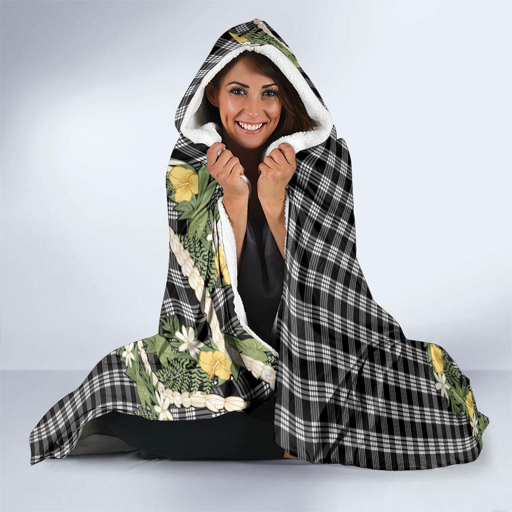 Aloha Puakenikeni Anthurium Pikake Lei Hooded Blanket Black Hawaiian Palaka Pattern