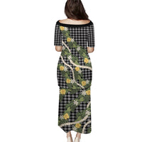 Aloha Puakenikeni Anthurium Pikake Lei Puletasi Black Hawaiian Palaka Pattern