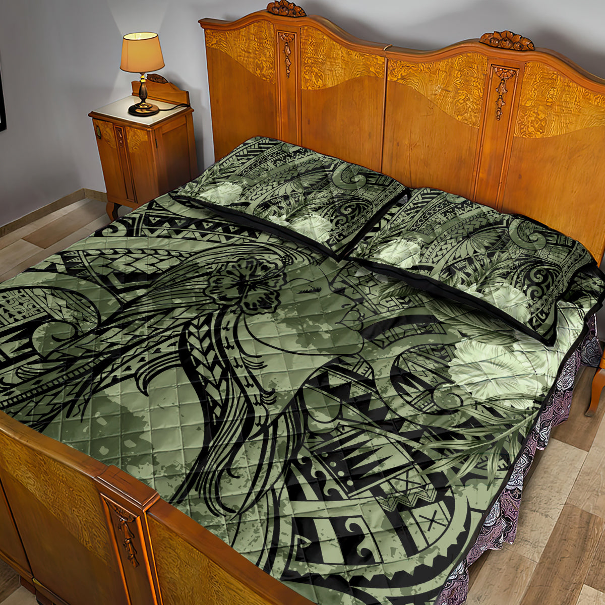 Pacific Beauty Girl Quilt Bed Set Green Polyneisan Tribal Vintage Motif