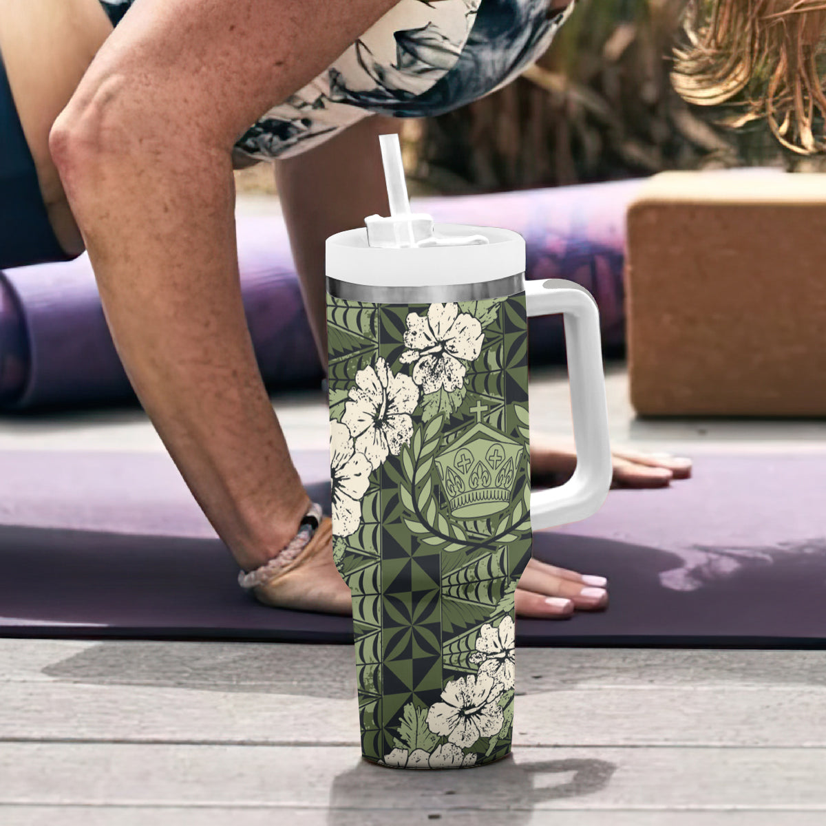 Tongan Kupesi Ngatu Hibiscus Vintage Motif Tumbler With Handle