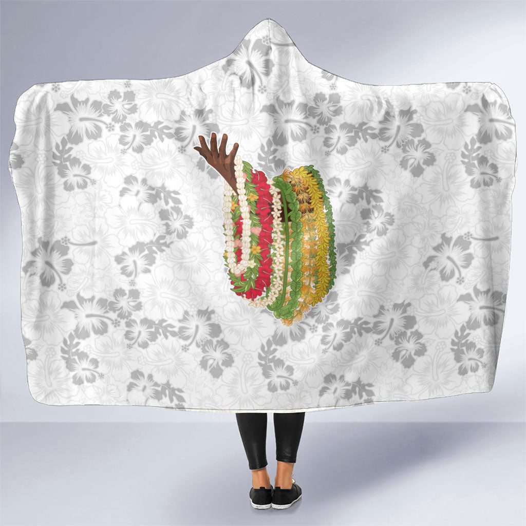 Hawaii Lei Kamehameha Hooded Blanket Ke'oke'o Seamless Pattern Hibiscus Flower