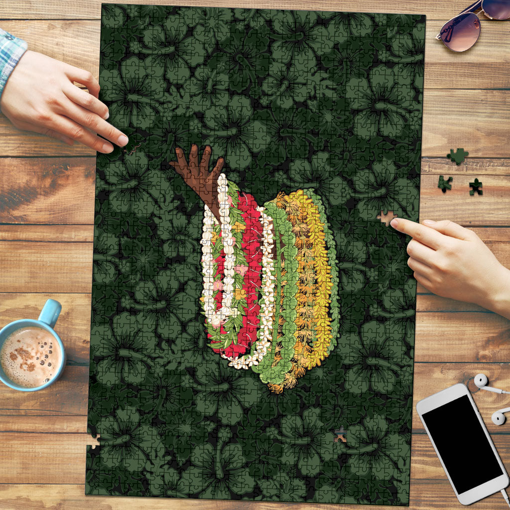 Hawaii Lei Kamehameha Puzzle Oma'oma'o Seamless Pattern Hibiscus Flower LT9 Green - Polynesian Pride
