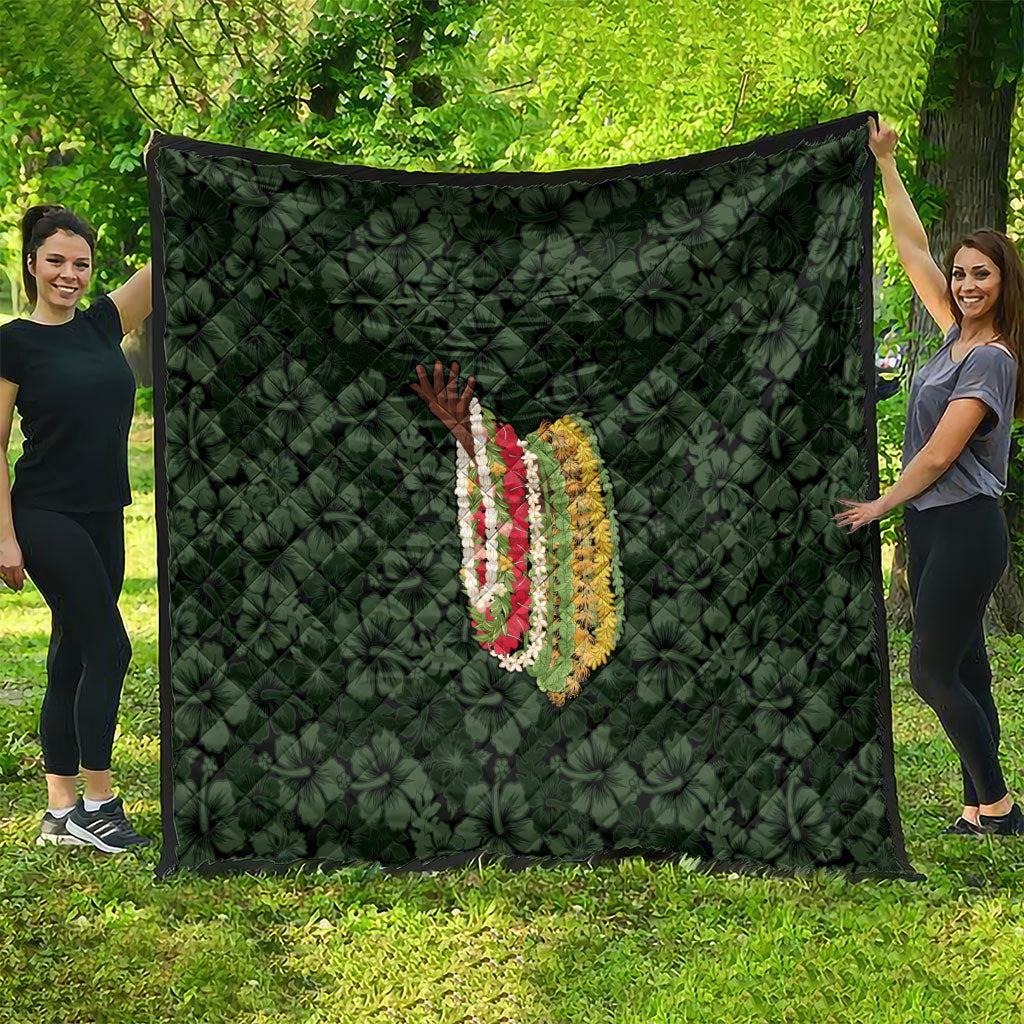 Hawaii Lei Kamehameha Quilt Oma'oma'o Seamless Pattern Hibiscus Flower