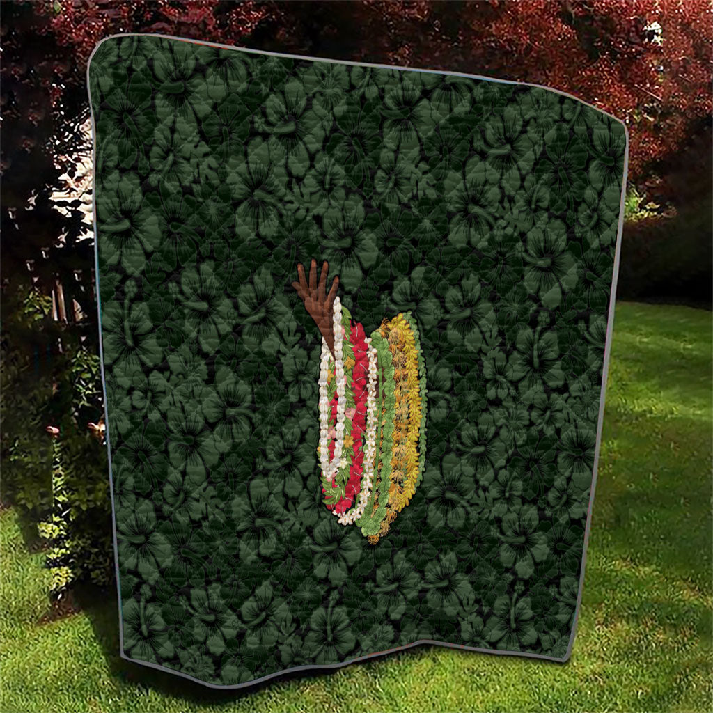 Hawaii Lei Kamehameha Quilt Oma'oma'o Seamless Pattern Hibiscus Flower