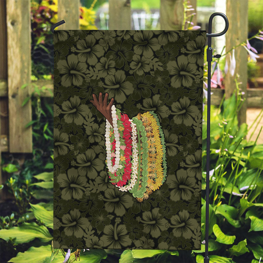Hawaii Lei Kamehameha Garden Flag Melemele Seamless Pattern Hibiscus Flower