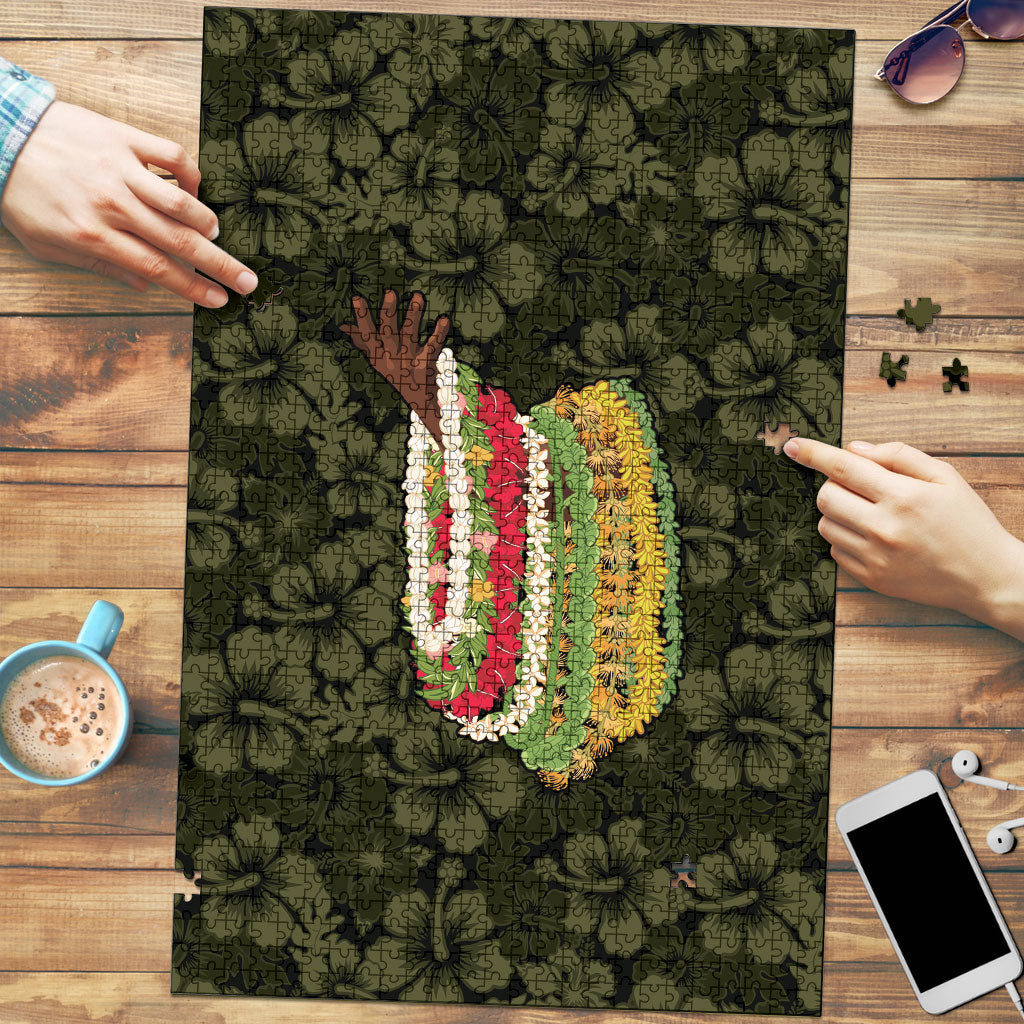 Hawaii Lei Kamehameha Puzzle Melemele Seamless Pattern Hibiscus Flower