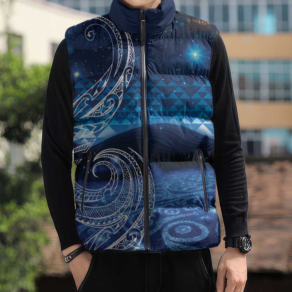 New Zealand Matariki Sleeveless Puffer Jacket Taniko Aramoana With Koru Galaxy Sky Night - Polynesian Pride