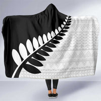 New Zealand Silver Fern Niho Taniwha Hooded Blanket