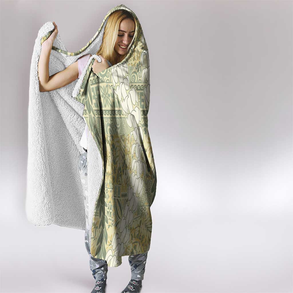 Vintage Puakenikeni and Maile Lei Hooded Blanket Hawaiian Style Tribal Tapa Double Strand Lei