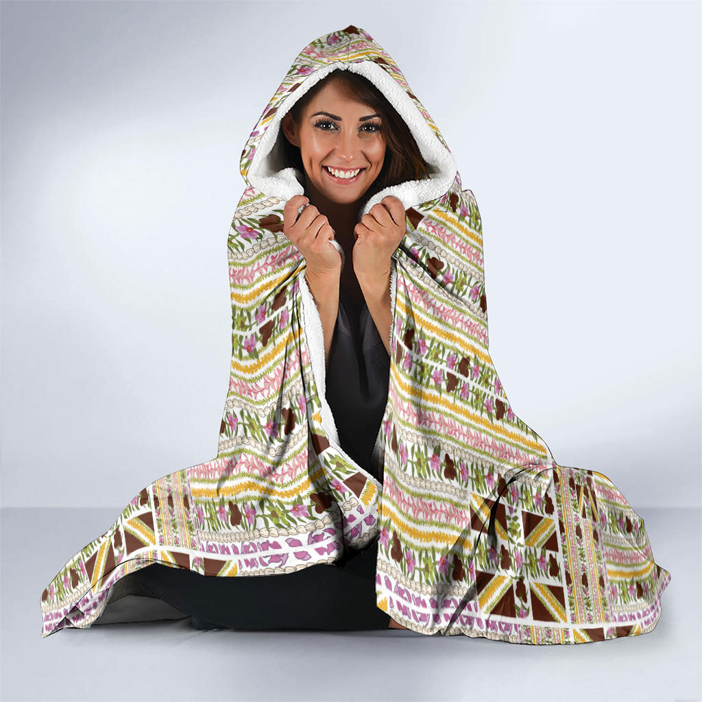 Hawaii Lokelani Pikake Lei Hooded Blanket Hawaiian Flag Motif