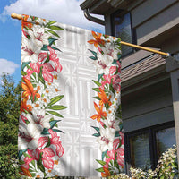 Hawaii Tropical Twist Lei Garden Flag Hawaiian Flag Motif