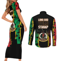 Vanuatu 46th Year Anniversary Couples Matching Short Sleeve Bodycon Dress and Long Sleeve Button Shirt Tamtam Slit Drums Long God Yumi Stanap LT9 - Polynesian Pride