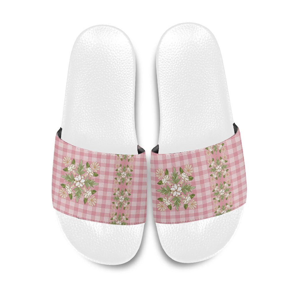 Akala Hamele Hawai'i Palaka Squares Maile Leaf Slide Sandals Flowers Hawaiian Quilt Patterns