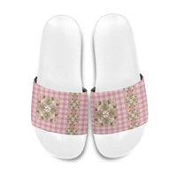 Akala Hamele Hawai'i Palaka Squares Maile Leaf Slide Sandals Flowers Hawaiian Quilt Patterns