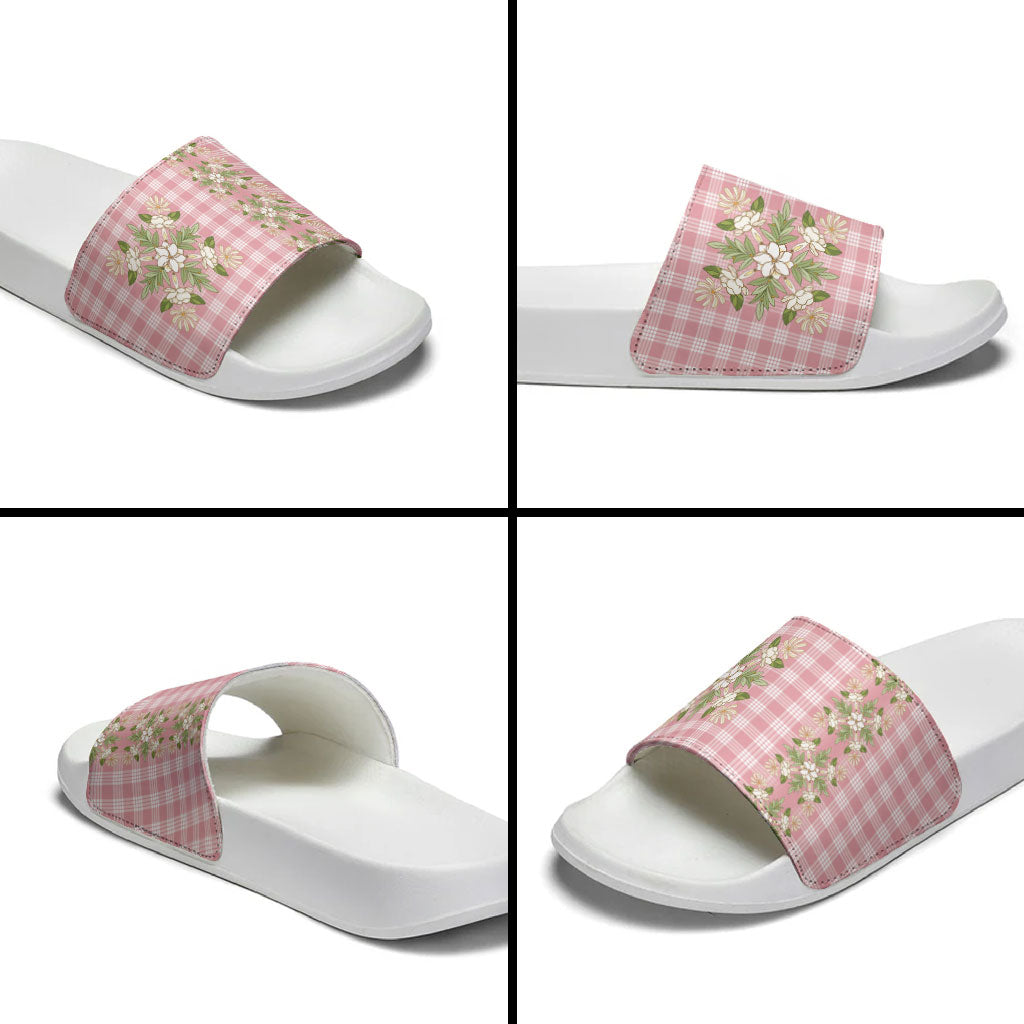 Akala Hamele Hawai'i Palaka Squares Maile Leaf Slide Sandals Flowers Hawaiian Quilt Patterns