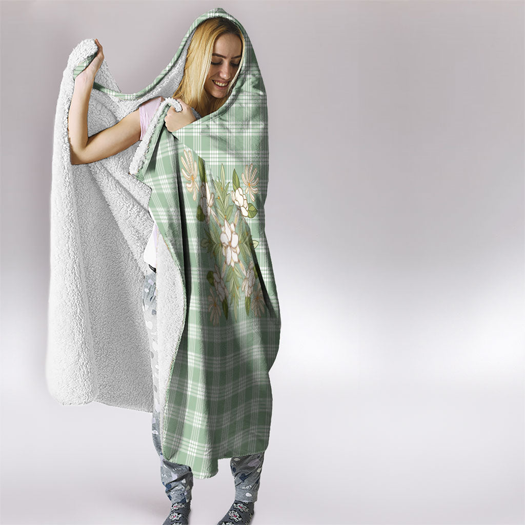 Liko Kukui Hawai'i Palaka Squares Maile Leaf Hooded Blanket Flowers Hawaiian Quilt Patterns